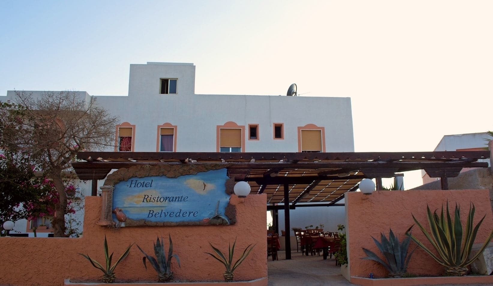 Hotel Belvedere LMP Exteriér fotografie